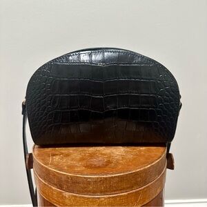 A.P.C. LEATHER CROSSBODY BAG